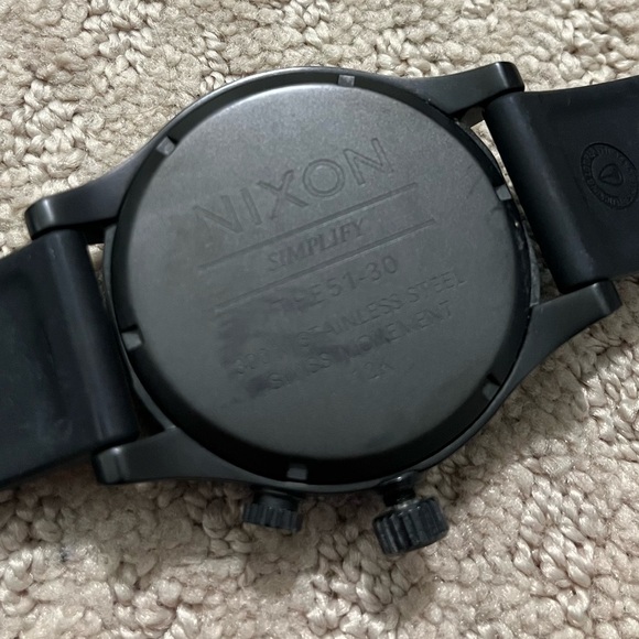 Nixon The 51-30 Black/Neon Green Men’s Watch - Picture 4 of 5